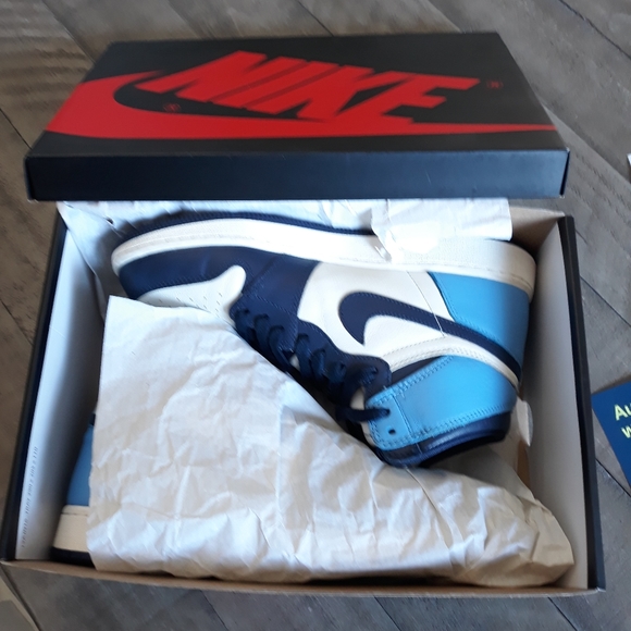 Nike Air Jordan 1 High Obsidian Sz 8.5 - Picture 4 of 5